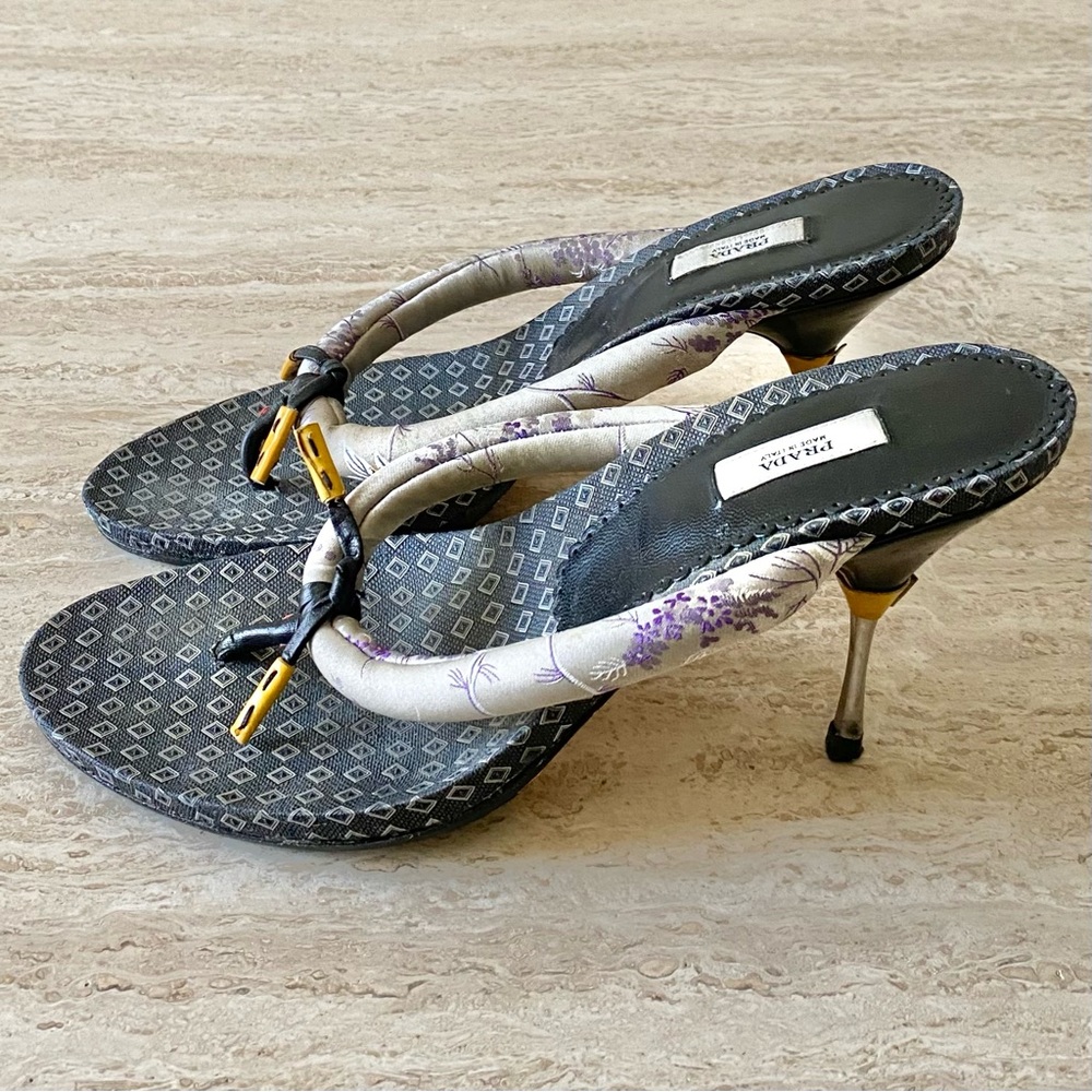 Vintage Prada Blossom Satin Thong Sandal Heels - Picture 3 of 8